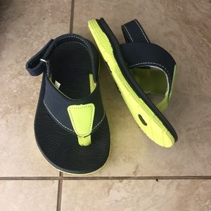 Toddler flip flops, NWOT